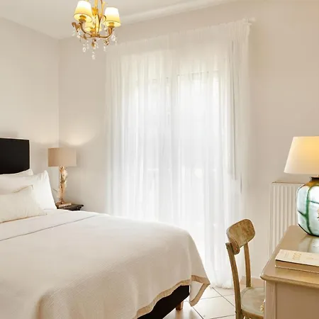 Old Town Luxury 'madame' Appartamento